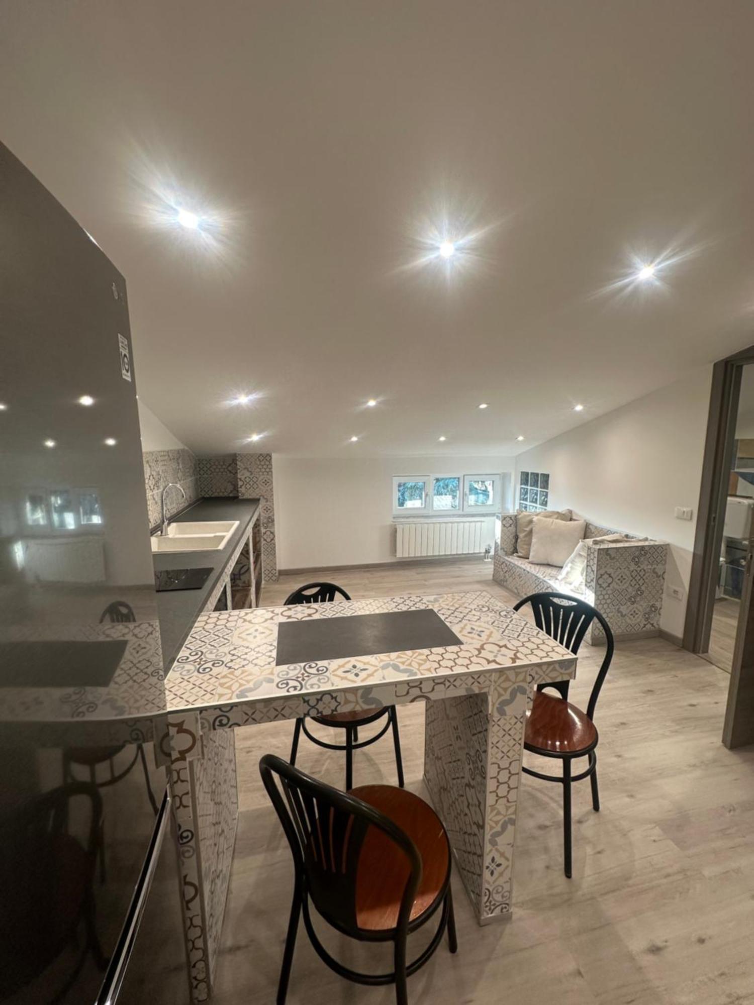 Oh Apartments Fiera Verona Bagian luar foto