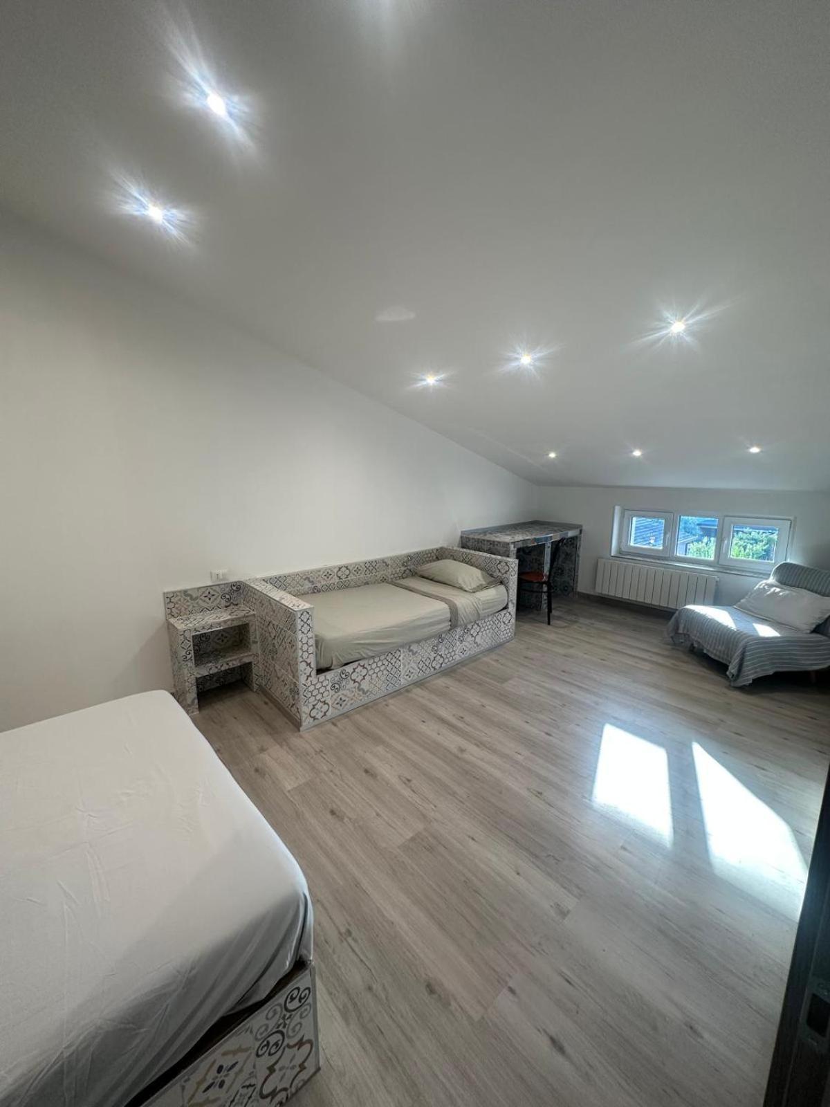 Oh Apartments Fiera Verona Bagian luar foto